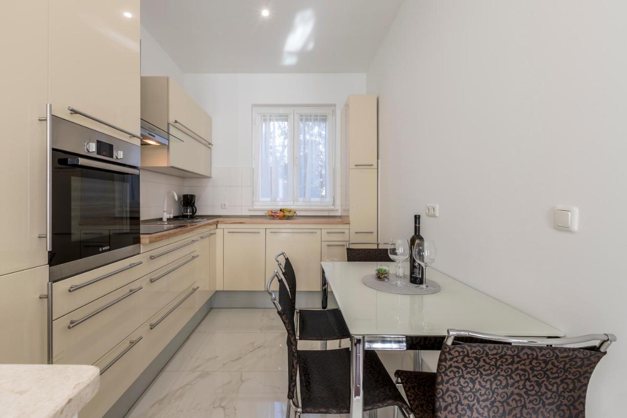 Villa Meri Very Central And Beautiful Apartment Split Dış mekan fotoğraf